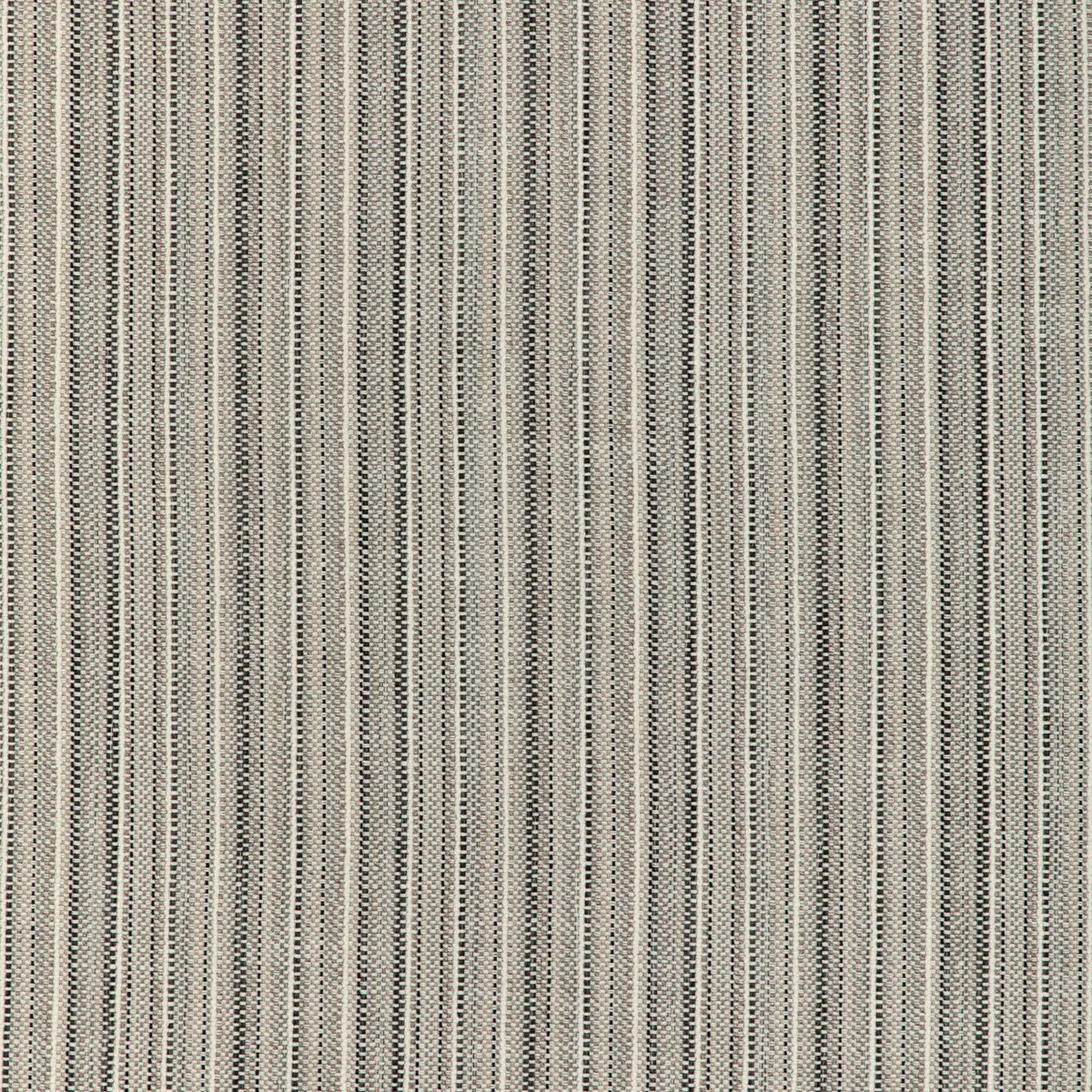 Kravet 37148.1121.0 Fabric 1 10149-kravet-37148-1121-0-fabric-1.webp