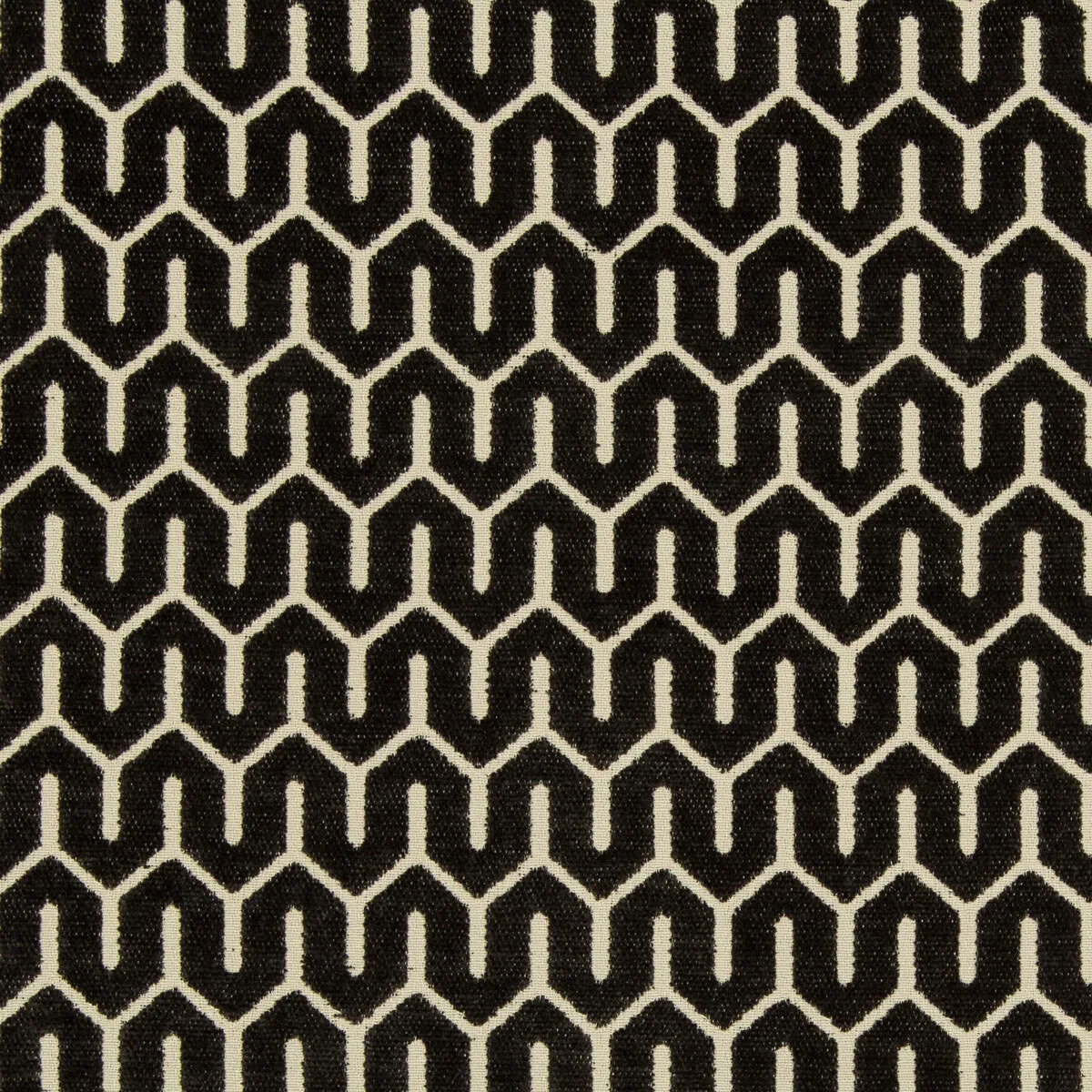 10269-kravet-design-35706-8-fabric-1.webp