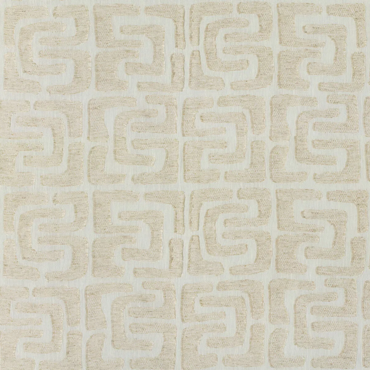 10491-kravet-oui-fringe-muslin-fabric-1.webp