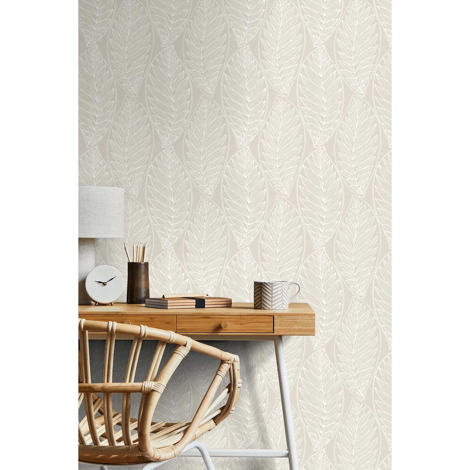 1206-seabrook-designs-kira-leaf-husk-pebble-wallpaper-1.webp