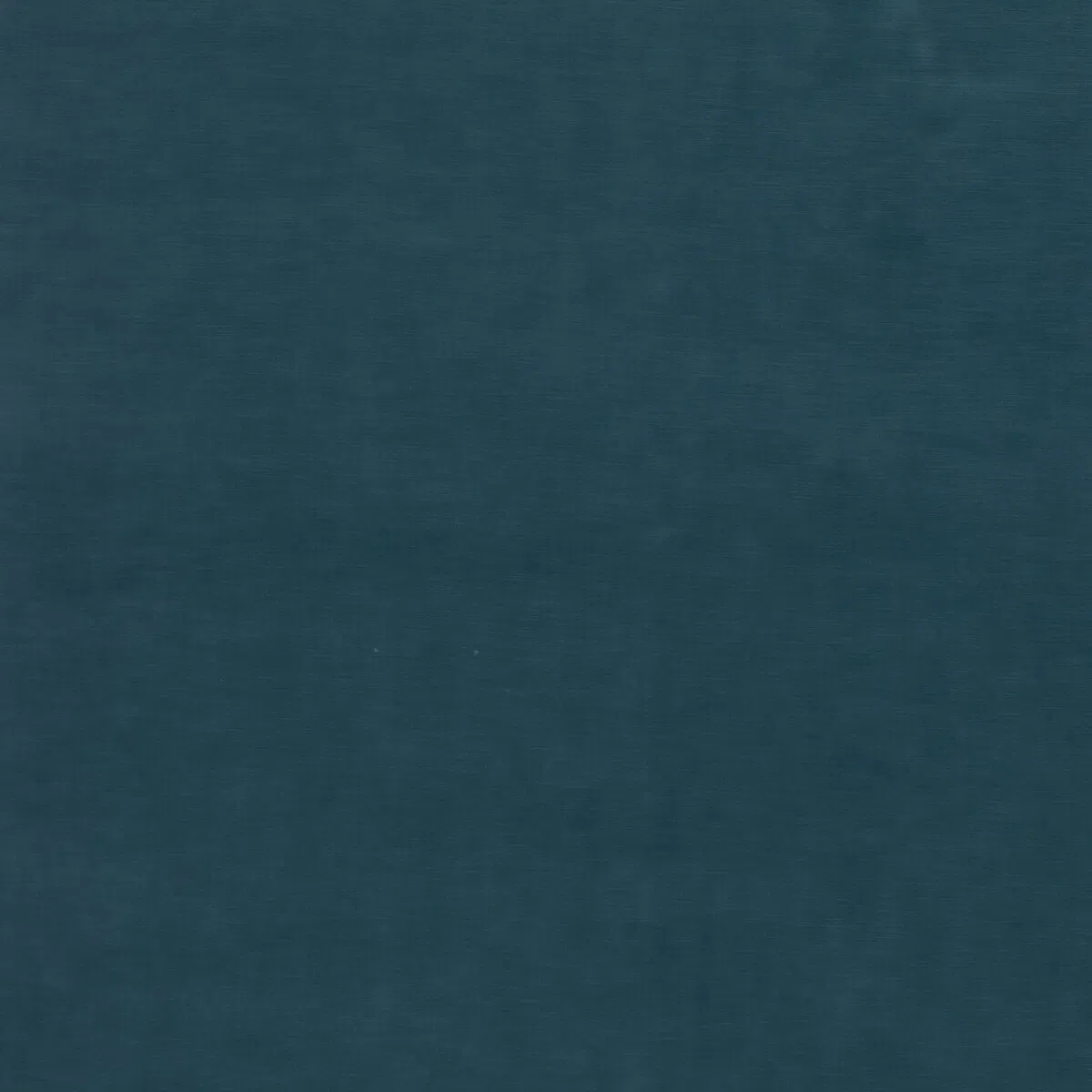 1407-threads-quintessential-velvet-kingfisher-fabric-1.webp