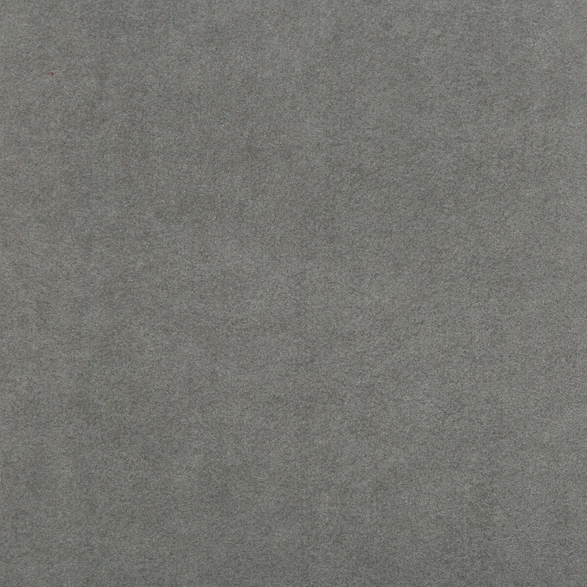 2752-lee-jofa-ultimate-pewter-fabric-1.webp