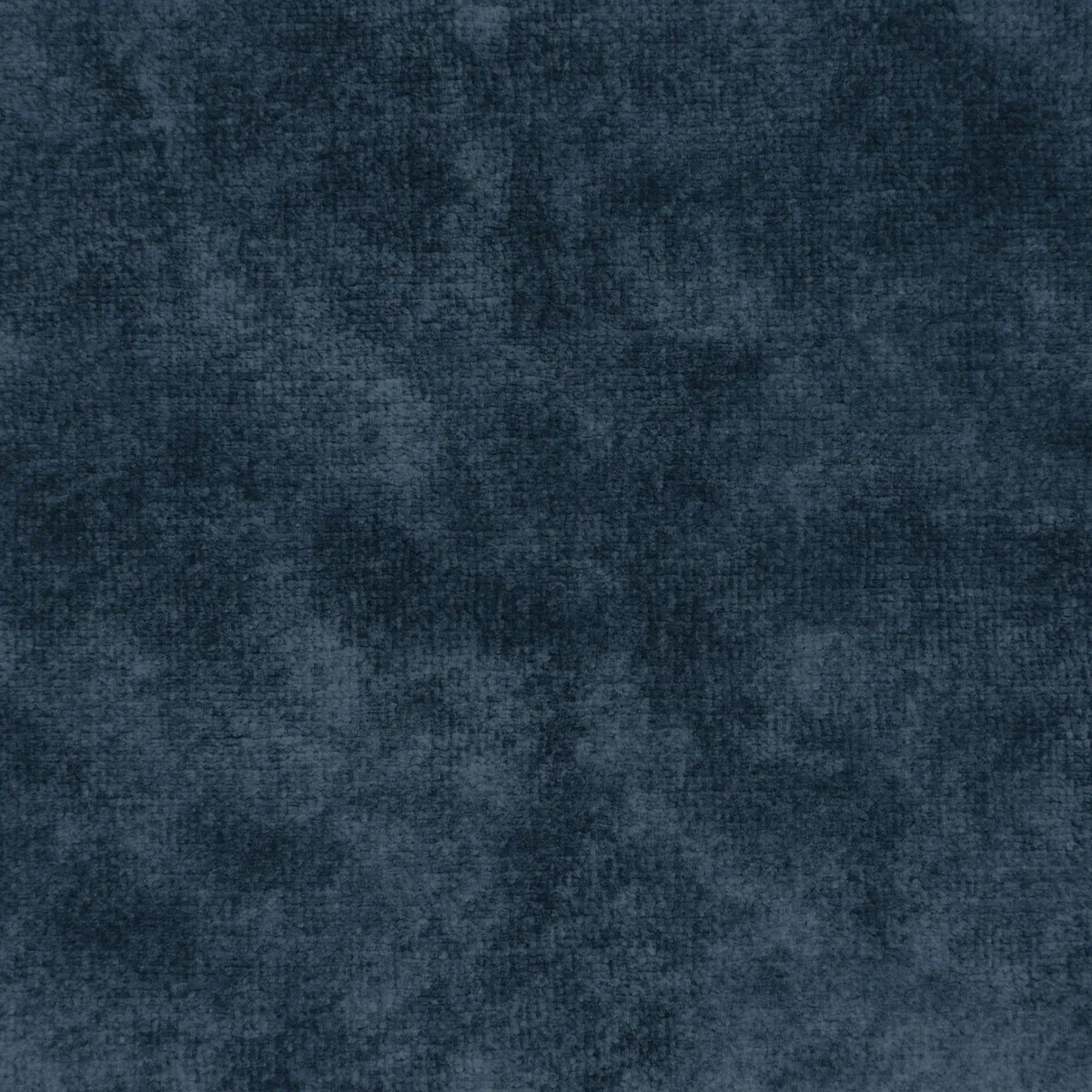 4658-kravet-regal-velvet-royal-fabric-1.webp