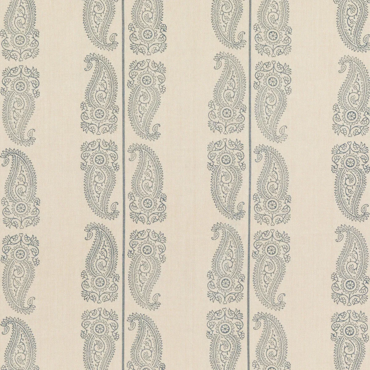 496-gp-j-baker-cromer-paisley-indigo-fabric-1.webp