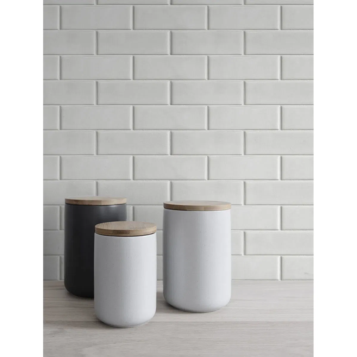 6855-nextwall-peel-stick-subway-tile-ivory-wallpaper-1.webp