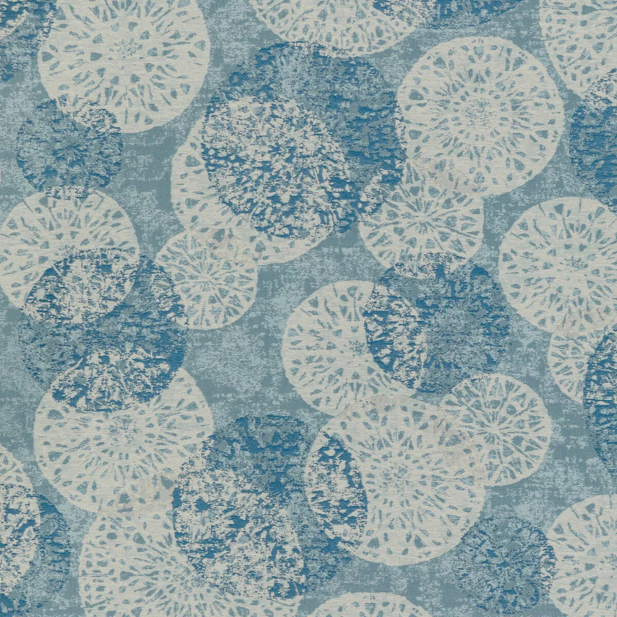 6983-kravet-ringsend-water-fabric-1.webp