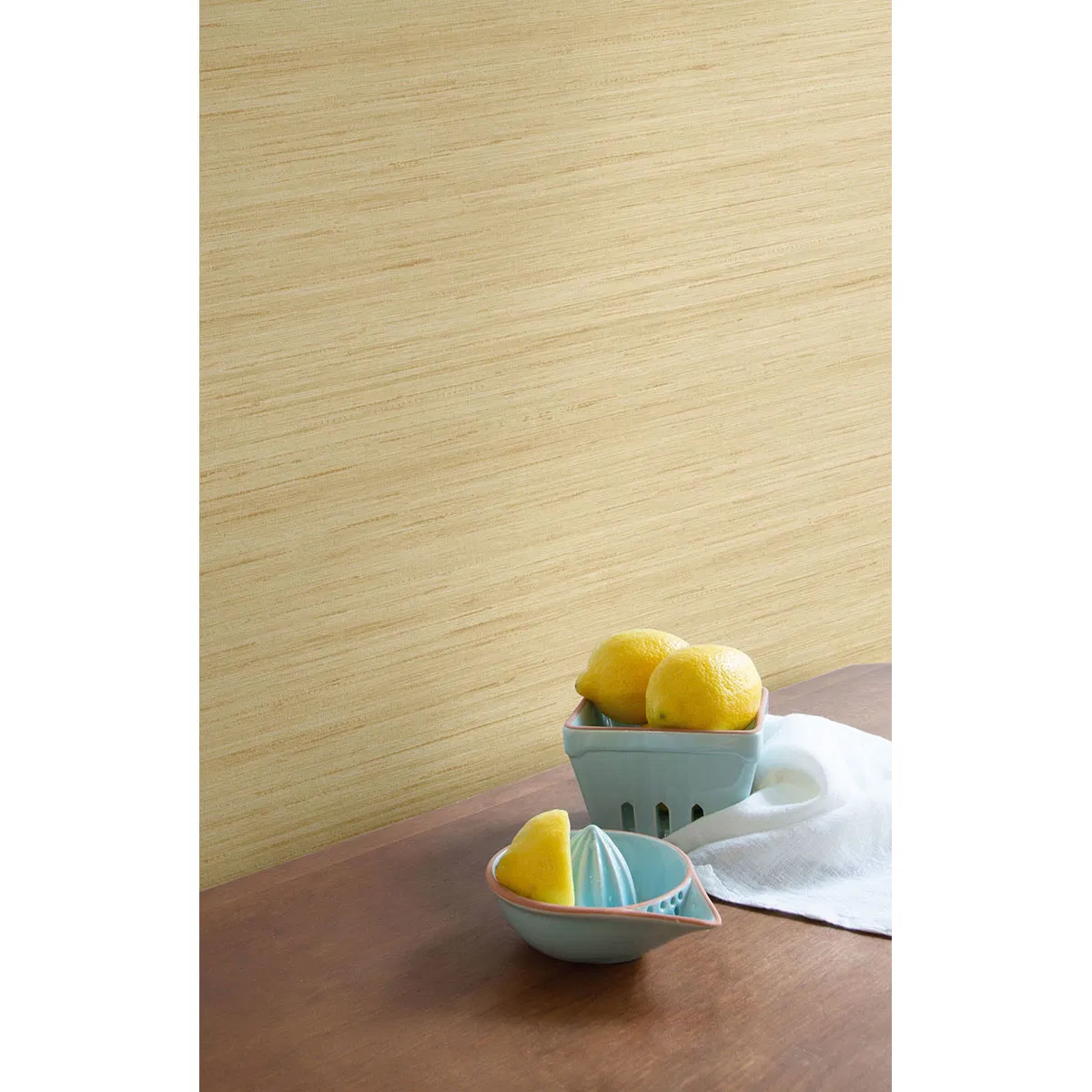 7075-seabrook-designs-shantung-silk-barley-wallpaper-1.webp