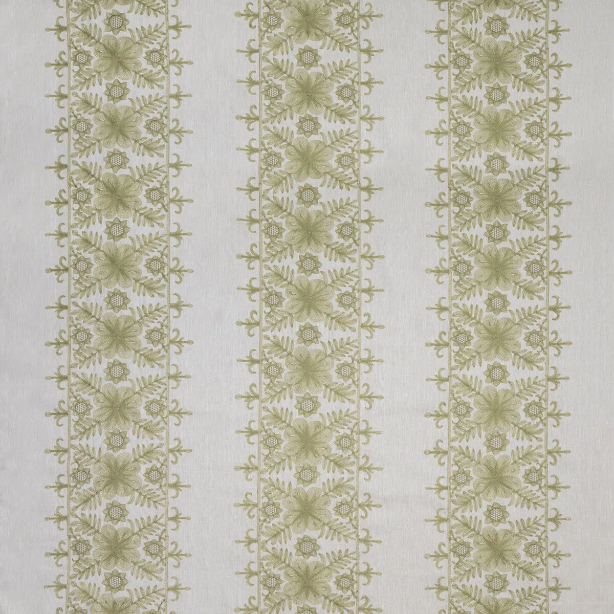 7127-lee-jofa-angelica-leaf-green-fabric-1.webp
