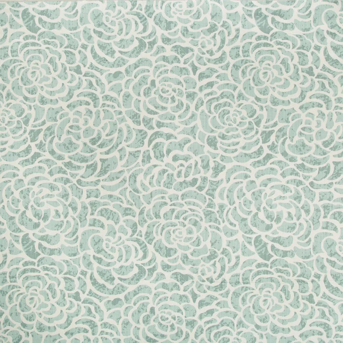 8200-kravet-basics-wave-13-fabric-1.webp