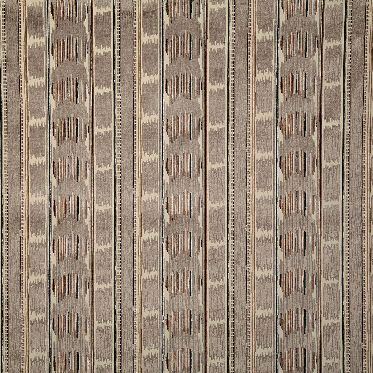 8437-pindler-pindler-renwick-woodland-fabric-1.webp